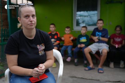«Мамо, прокидайся»: як нечуюча одеситка виховує п’ятьох дітей під час війни