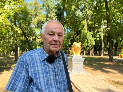 Понад чверть століття в парку: хто і навіщо створив пам'ятник свині, який став туристичною візитівкою Ромен Понад чверть століття в парку: хто і навіщо створив пам'ятник свині, який став туристичною візитівкою Ромен
