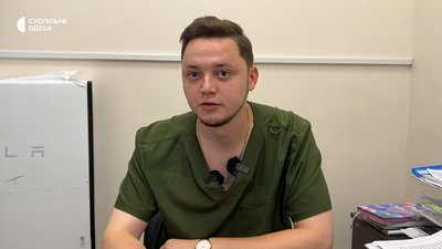 «Хворі одразу встають»: на Одещині судинний хірург впровадив лазерні операції на венах без розрізів «Хворі одразу встають»: на Одещині судинний хірург впровадив лазерні операції на венах без розрізів