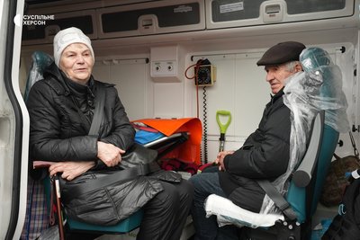 Херсон, евакуація, Червоний Хрест, Катерина та Володимир Якуби Херсон, евакуація, Червоний Хрест, Катерина та Володимир Якуби
