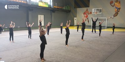 гімнастика, діти, зал гімнастика, діти, зал