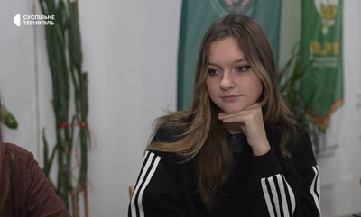 Кіра Деркач, Радіодиктант національної єдності, Великагаївська громада, діти з Харківщини, 27 жовтня 2026, Тернопіль Кіра Деркач, Радіодиктант національної єдності, Великагаївська громада, діти з Харківщини, 27 жовтня 2026, Тернопіль