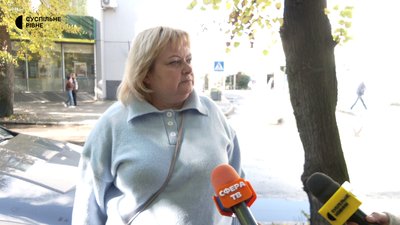 «Недоречно маленьку вуличку залишати відкритою» — заїзд на вулицю 16 Липня у Рівному закрили «Недоречно маленьку вуличку залишати відкритою» — заїзд на вулицю 16 Липня у Рівному закрили