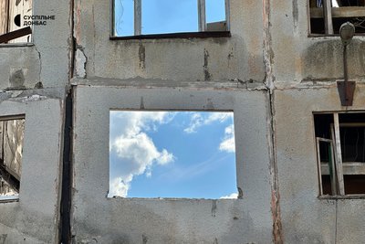 «Будинку немає, а нагорі дітки плакали». Як жителі Олександрівки згадують удар 23 вересня і що лишилося від житла «Будинку немає, а нагорі дітки плакали». Як жителі Олександрівки згадують удар 23 вересня і що лишилося від житла