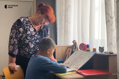 Стали батьками для 18 дітей: історія подружжя, які створили дитячий будинок сімейного типу і нині мешкають на Рівненщині Стали батьками для 18 дітей: історія подружжя, які створили дитячий будинок сімейного типу і нині мешкають на Рівненщині