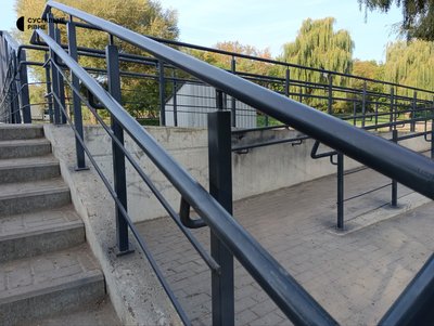 Міст через Устю біля Гідропарку в Рівному відкрили для пішоходів після ремонту Міст через Устю біля Гідропарку в Рівному відкрили для пішоходів після ремонту