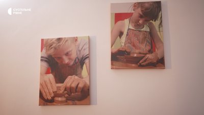 «Усі люблять котів»: глиняні свищики ліпить кераміст із Рівного «Усі люблять котів»: глиняні свищики ліпить кераміст із Рівного