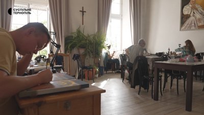 Хліб і вино, на Тернопільщині відбувся міжнародний іконописний пленер Хліб і вино, на Тернопільщині відбувся міжнародний іконописний пленер