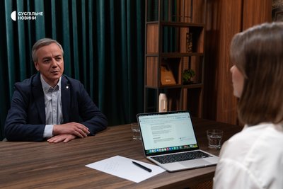 Виконавчий директор «Центру оборонних стратегій» Олександр Хара під час інтервʼю Суспільному. Київ, 24 вересня 2026 року Виконавчий директор «Центру оборонних стратегій» Олександр Хара під час інтервʼю Суспільному. Київ, 24 вересня 2026 року