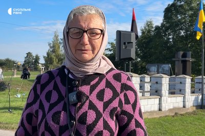 "Мій дідусь був самий добрий": алею дубів в пам’ять про військовослужбовців висадили у селі на Рівненщині "Мій дідусь був самий добрий": алею дубів в пам’ять про військовослужбовців висадили у селі на Рівненщині