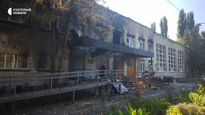 У Солом'янському районі пошкоджено будівлю школи У Солом'янському районі пошкоджено будівлю школи