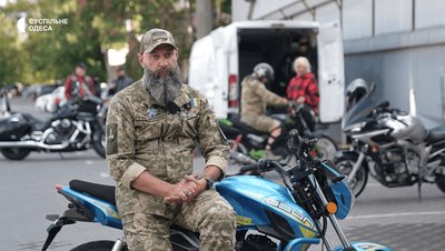 «Та яка ампутація? Я вже мотоцикл обрав»: як в Одесі ветерани опановують адаптовані байки «Та яка ампутація? Я вже мотоцикл обрав»: як в Одесі ветерани опановують адаптовані байки