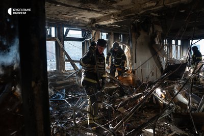«За вікном почався дощ зі скла»: в Києві пошкоджена будівля Інституту водних проблем і меліорації НАН «За вікном почався дощ зі скла»: в Києві пошкоджена будівля Інституту водних проблем і меліорації НАН