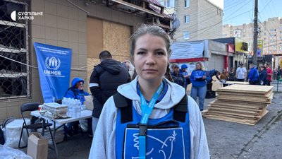 Представниця гуманітарної місії «Проліска» Анна Скаско Представниця гуманітарної місії «Проліска» Анна Скаско