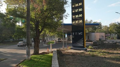 До 100 гривень за літр: як водії в Одесі реагують на подорожчання пального До 100 гривень за літр: як водії в Одесі реагують на подорожчання пального