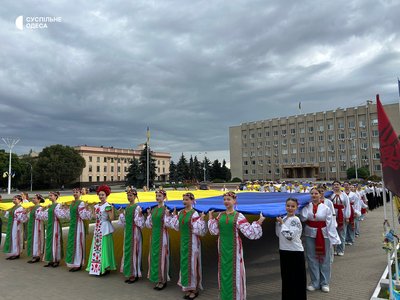 Ізмаїл відзначив 436-ту річницю заснування святковою ходою Ізмаїл відзначив 436-ту річницю заснування святковою ходою
