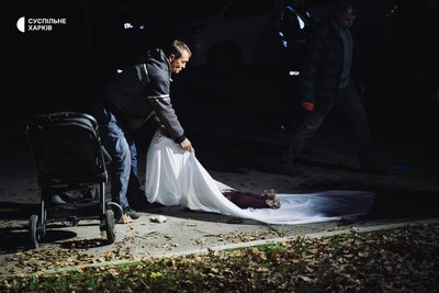 Тіло загиблої через російський удар дитини, Нова Водолага Тіло загиблої через російський удар дитини, Нова Водолага