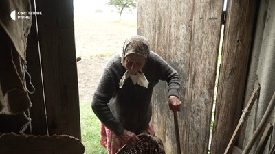 «Мені 8 років було, як німці село палили»: історія 91-річної жительки Рівненщини, яка стала свідком двох воєн «Мені 8 років було, як німці село палили»: історія 91-річної жительки Рівненщини, яка стала свідком двох воєн