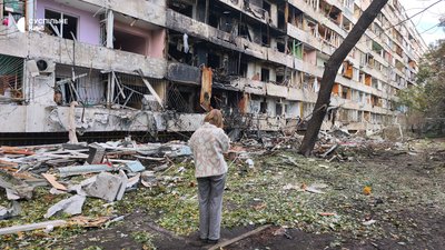 Удар по ТЕЦ і багатоповерхівці, є загиблі і поранені: Росія атакувала Київ балістикою Удар по ТЕЦ і багатоповерхівці, є загиблі і поранені: Росія атакувала Київ балістикою