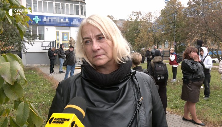 «Ми були поруч і все це побачили»: удар по гуртівні товарів у Луцьку. Що розповіли свідки атаки РФ «Ми були поруч і все це побачили»: удар по гуртівні товарів у Луцьку. Що розповіли свідки атаки РФ