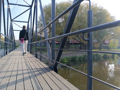Міст через Устю біля Гідропарку в Рівному відкрили для пішоходів після ремонту Міст через Устю біля Гідропарку в Рівному відкрили для пішоходів після ремонту