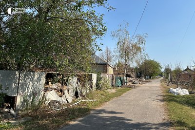 «Всі думки, що треба все лишити…». Як жителька Билбасівки готується до евакуації після бомбардування «Всі думки, що треба все лишити…». Як жителька Билбасівки готується до евакуації після бомбардування