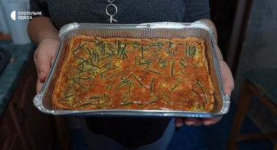 «Все, що можна знайти навколо Куяльника, можна покласти в цей пиріг»: як одеситка створила «Візитівку регіону»