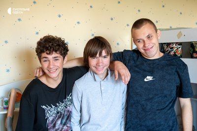 Пів року в окупації з прийомними дітьми: як чоловік із дитячим будинком сімейного типу переїхав на Одещину Пів року в окупації з прийомними дітьми: як чоловік із дитячим будинком сімейного типу переїхав на Одещину