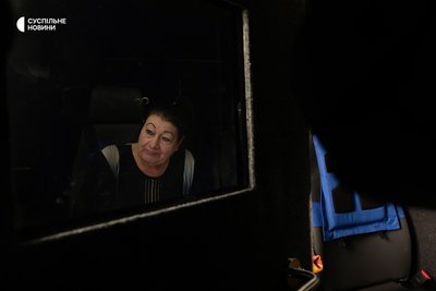 Волонтери гуманітарної місії «Проліска» вивозять цивільних з Краматорська. Донеччина, вересень 2026 року Волонтери гуманітарної місії «Проліска» вивозять цивільних з Краматорська. Донеччина, вересень 2026 року
