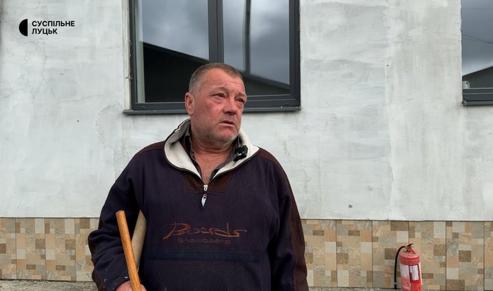 На місці зруйнованого магазину й книгарні у Луцьку — згарище: триває розбір завалів після удару РФ На місці зруйнованого магазину й книгарні у Луцьку — згарище: триває розбір завалів після удару РФ