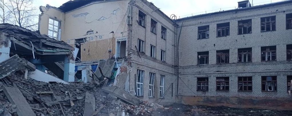 Російські військові обстріляли школу в Краматорську