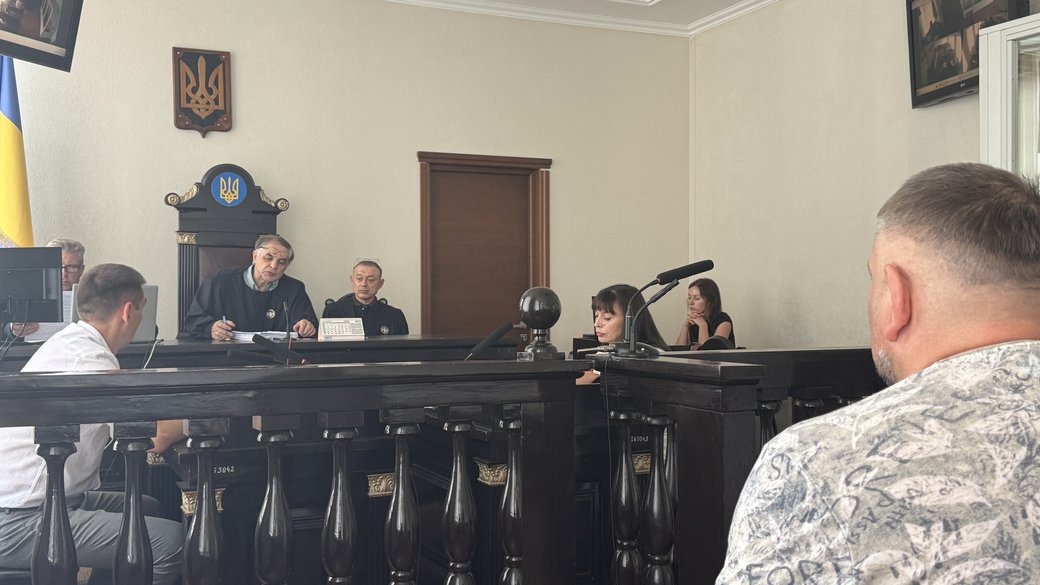 «Сусіди збіглися із запитанням, чи потрібна допомога?». Головний архітектор Франківська у суді розповів, як сплатив заставу