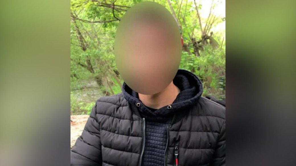 У Бориславі затримали чоловіка, який на вулиці вирвав телефон у 82-річної пенсіонерки