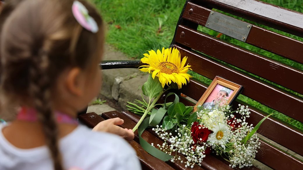 Львів вшанував пам’ять українських полонених, страчених та закатованих окупантами: відкрито символічну меморіальну лаву