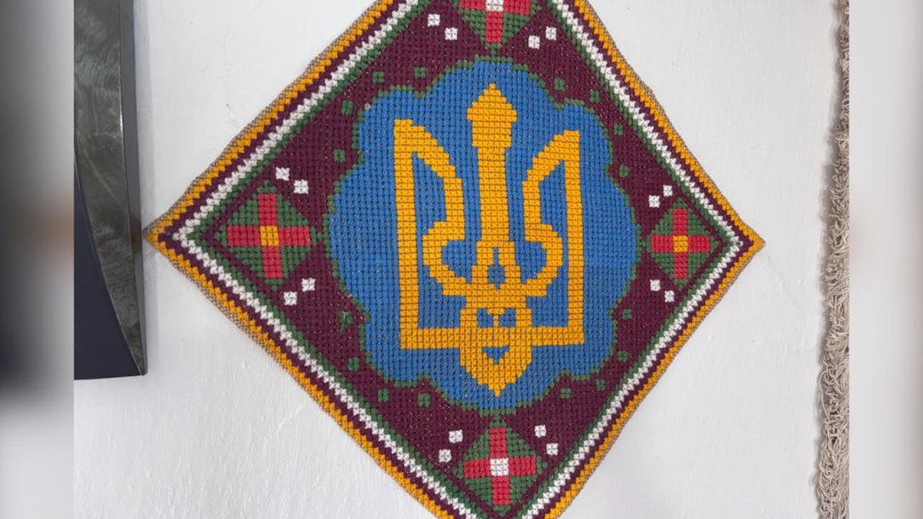 Реліквія, що пережила Сибір: як родина зі Стрийщини крізь десятиліття репресій пронесла вишитий тризуб