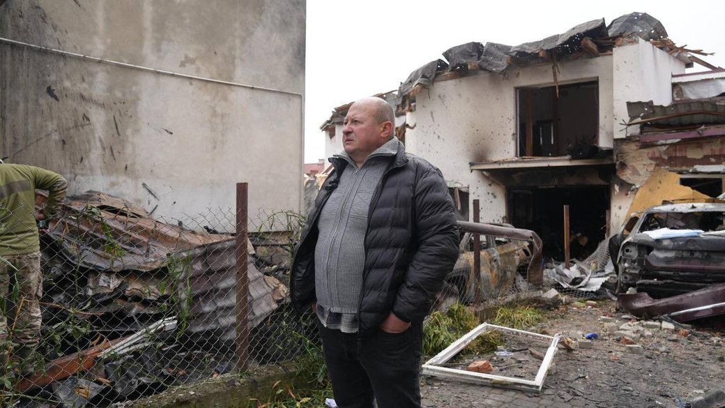 Львівщина: ворожа атака знищила будинок лікаря-уролога, медик врятувався через вікно