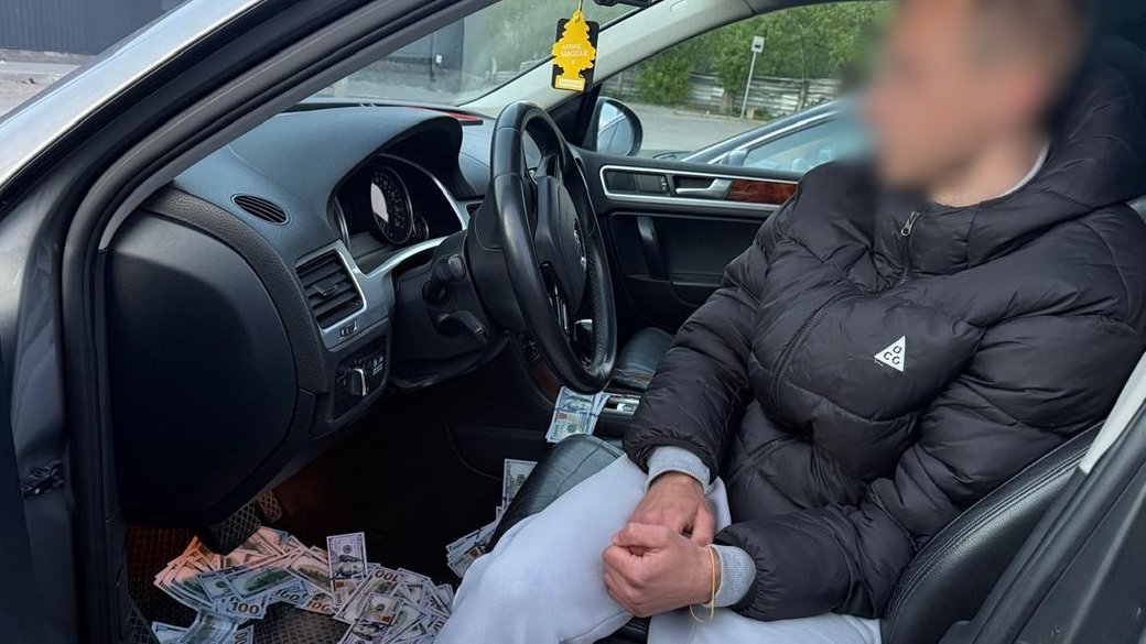 Схема за 17 тисяч доларів: на Чернівеччині затримали організатора нелегального переправлення військовозобов’язаного до Румунії