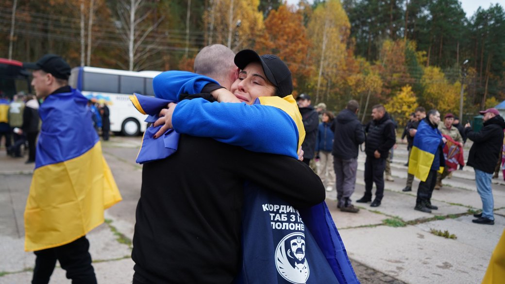 Львів’яни повернулися з полону: п’ятеро жителів області звільнено під час масштабного обміну