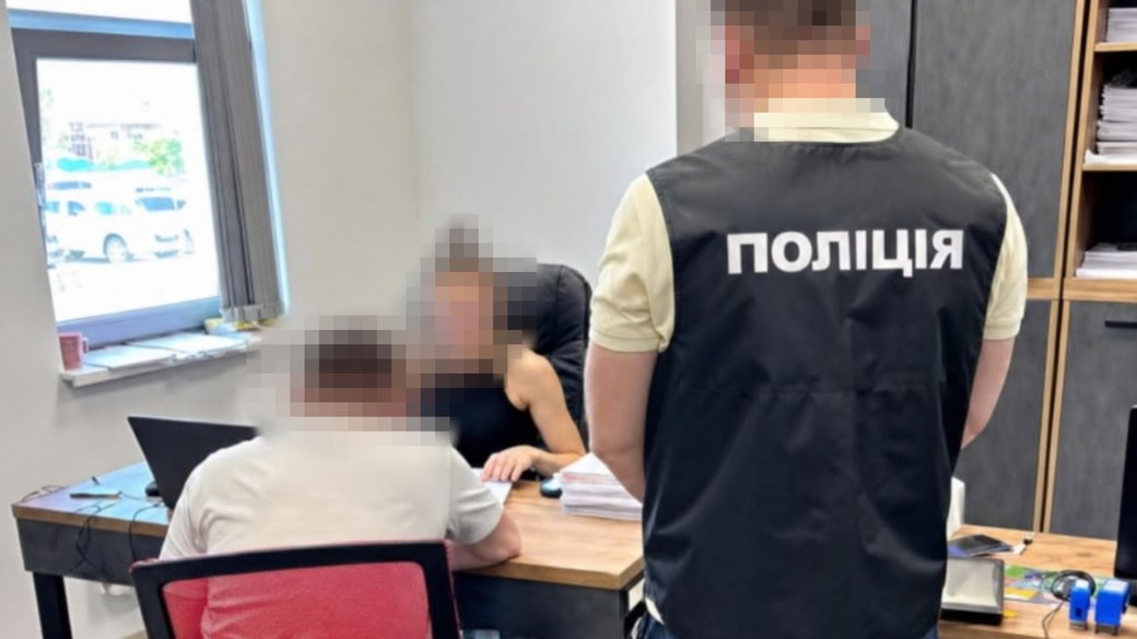Скандал із “паперовою сіллю” у Львові: посадовців судитимуть за недбалість на 12 мільйонів гривень