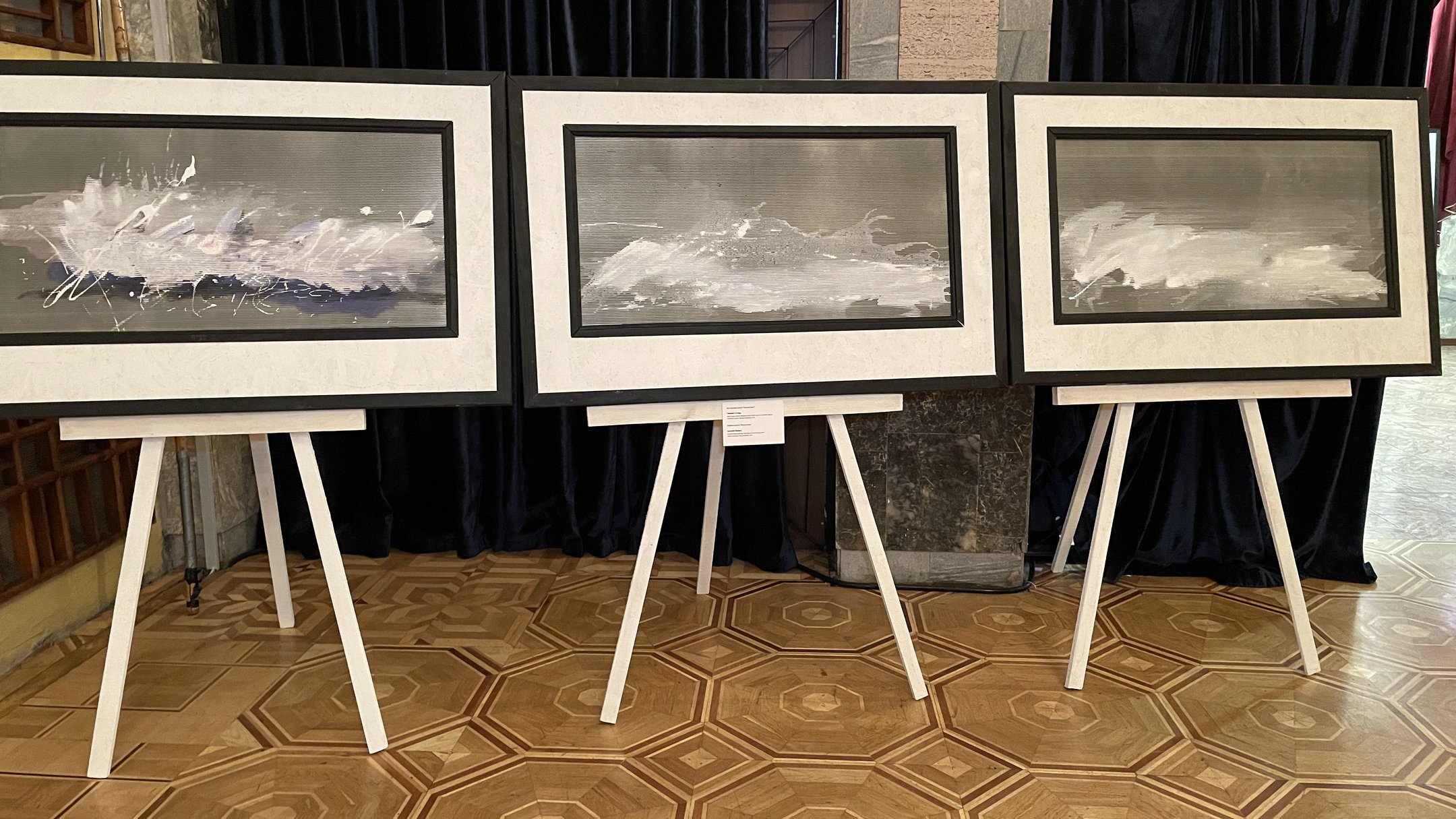 У Херсоні відкрилась виставка творів японських та українських митців перформативного жанру