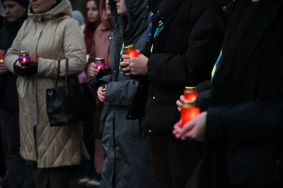 В Ужгороді вшанували памʼять жертв голодоморів