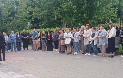"Великий біль для нас всіх": у Черкасах вшанували пам'ять дітей, які загинули від російської агресії "Великий біль для нас всіх": у Черкасах вшанували пам'ять дітей, які загинули від російської агресії