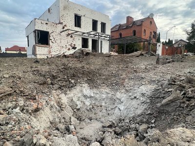 Наслідки обстрілу росіянами Флоринки, Харківська область, 9 вересня 2024 року Наслідки обстрілу росіянами Флоринки, Харківська область, 9 вересня 2024 року
