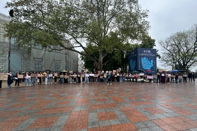 На Біржовій площі в Одесі протестують проти проєкту Цивільного кодексу На Біржовій площі в Одесі протестують проти проєкту Цивільного кодексу