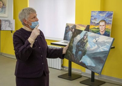 На Донеччині збирають інформацію про бійців, які загинули захищаючи Україну, для перевидання книги пам'яті На Донеччині збирають інформацію про бійців, які загинули захищаючи Україну, для перевидання книги пам'яті