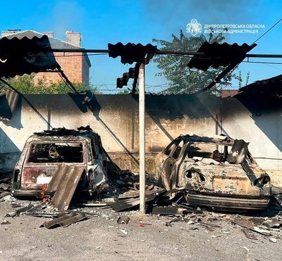 Двоє людей загинули, троє поранені: РФ завдала понад 40 ударів по двох районах Дніпропетровщини Двоє людей загинули, троє поранені: РФ завдала понад 40 ударів по двох районах Дніпропетровщини