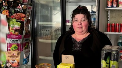 Продавчиня Наталія Довга Балка Іллінівська громада Донецька область Продавчиня Наталія Довга Балка Іллінівська громада Донецька область