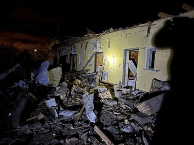 В Одеському районі є два влучання внаслідок атаки РФ: три людини отримали поранення В Одеському районі є два влучання внаслідок атаки РФ: три людини отримали поранення