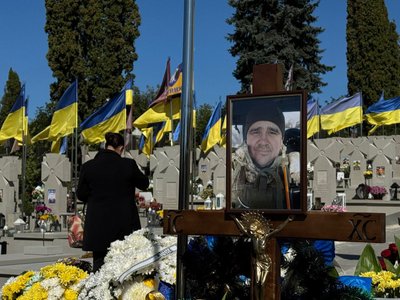 володимир брославський, могила, цвинтар, кладовище володимир брославський, могила, цвинтар, кладовище