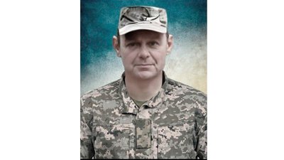 На Чернігівщині провели в останню путь загиблих бійців: Сергія Андрійка та Олега Гавриленка На Чернігівщині провели в останню путь загиблих бійців: Сергія Андрійка та Олега Гавриленка